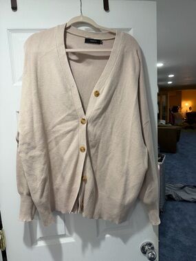 Cream V-Neck Button Cardigan
